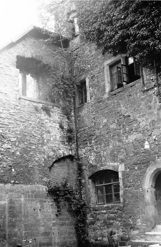 Burg-Ansicht-3-Beitrag-neu